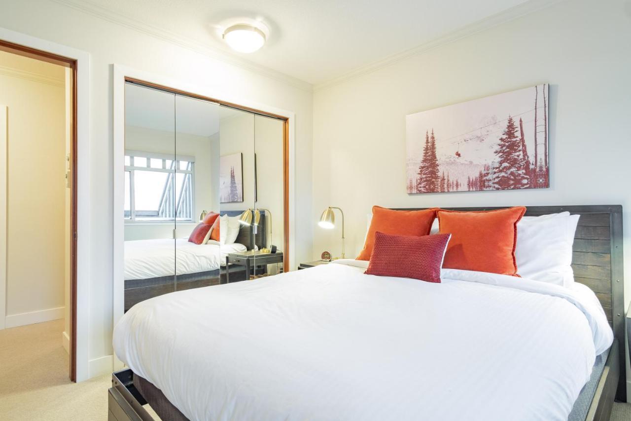 Sunpath By Outpost Whistler Villa Exterior photo
